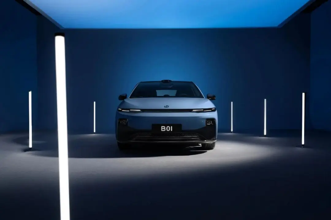 九龙证券配资 激光雷达+零重力座椅 再加FSD 只要10万块 自主卷的飞起